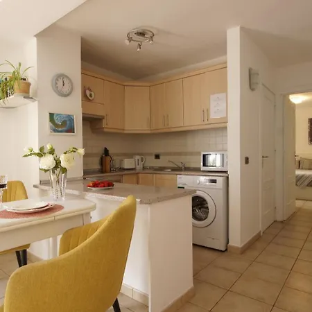 Apartment Familiar Con Piscina Con Wi Fi En Cristianos