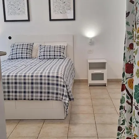 Familiar Con Piscina Con Wi Fi En Cristianos Apartmán